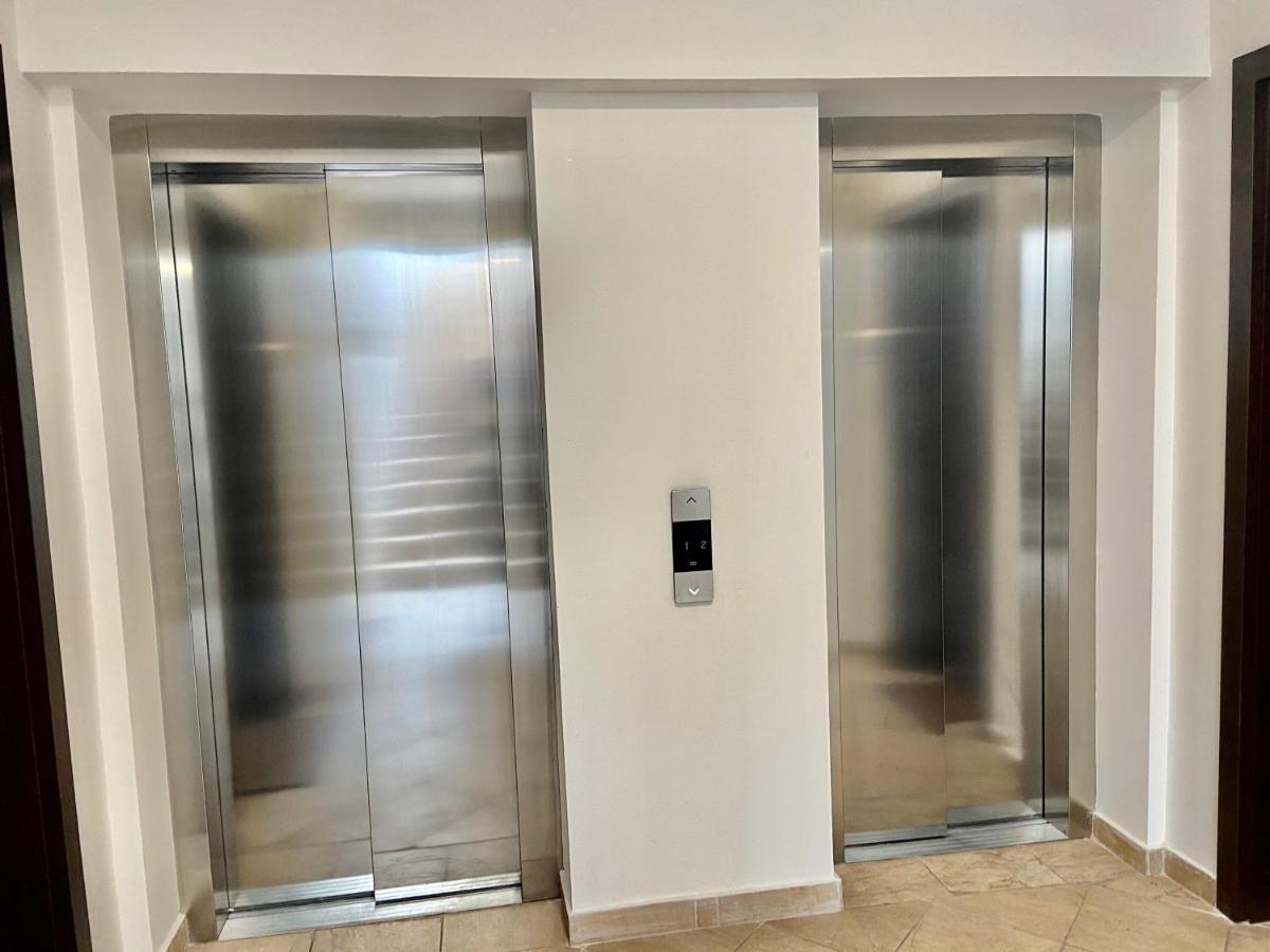 Iulius Mall Loft Яссы Экстерьер фото