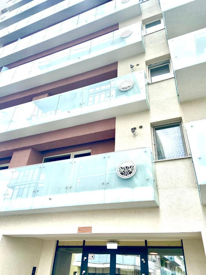 Iulius Mall Loft Яссы Экстерьер фото