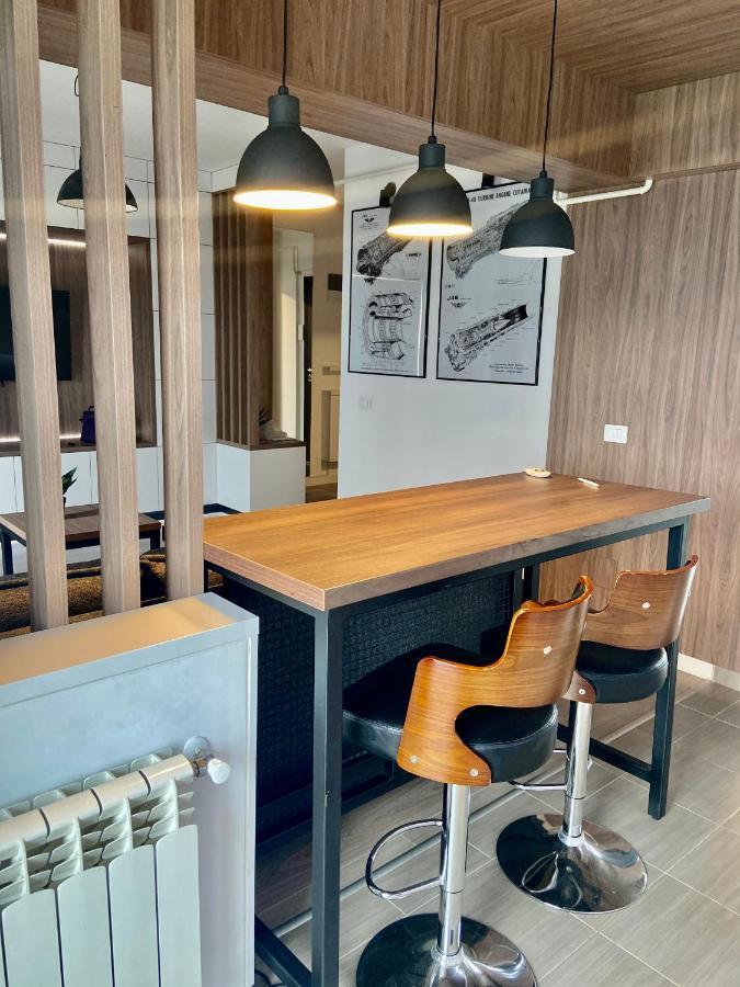 Iulius Mall Loft Яссы Экстерьер фото